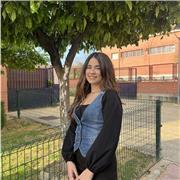 Estudiante en segundo de carrera del grado de Historia, estoy habilitada para ayudar en cualquier asignatura de primaria.